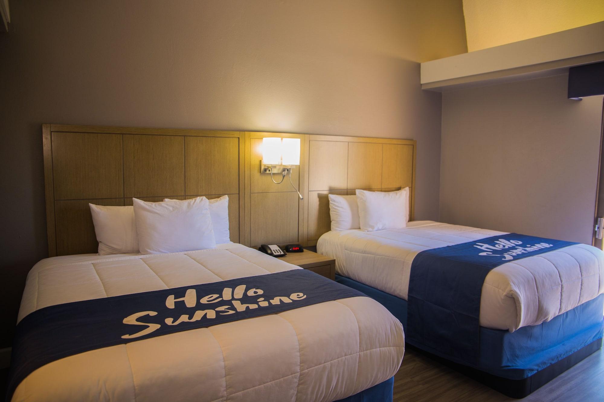Days Inn By Wyndham Redwood City Esterno foto